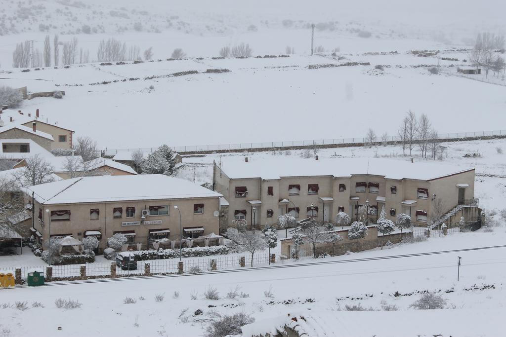 Hostal Restaurante "El Cercao" Saúca Kültér fotó
