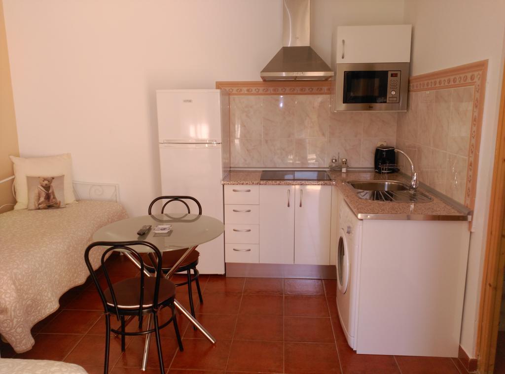 Hostal Restaurante "El Cercao" Saúca Kültér fotó
