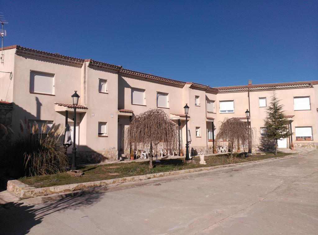 Hostal Restaurante "El Cercao" Saúca Kültér fotó
